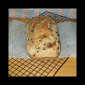 Pão com chouriço e azeitona, com farinha espelta sem amassar- World Bread Day 2023