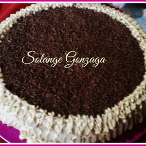 Torta creme de doce de leite com chocolate, de Solange Gonzaga