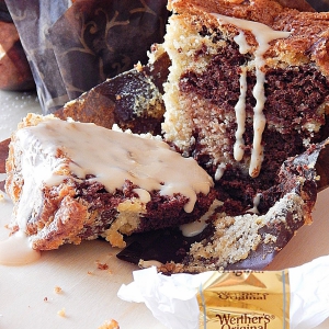 Brownie Mármore com Cobertura de Caramelo - "Dia Um Na Cozinha"