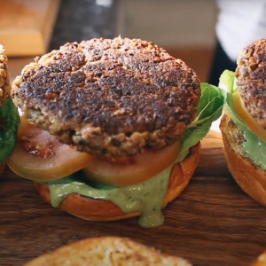 Burger Soja Artesanal & Creme Verde - Sabor 100% Vegan