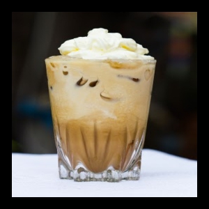 Drink: Frappuccino (Starbucks wannabe)