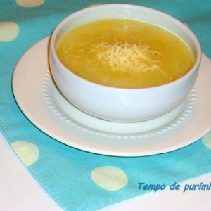 Vichyssoise (sopa de alho-poró e batatas)