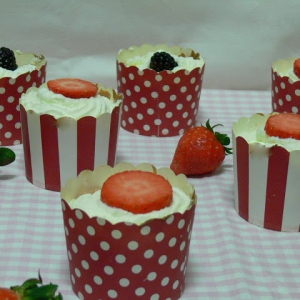 Angel Food Cupcakes e 1º Aniversário do Blog
