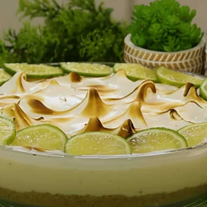 Sobremesa de limão deliciosa e fácil de fazer para surpreender os seus convidados