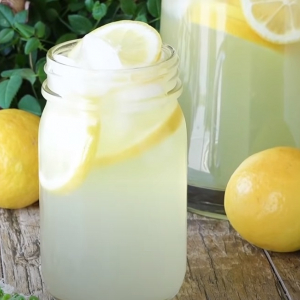 Suco Refrescante de Limão