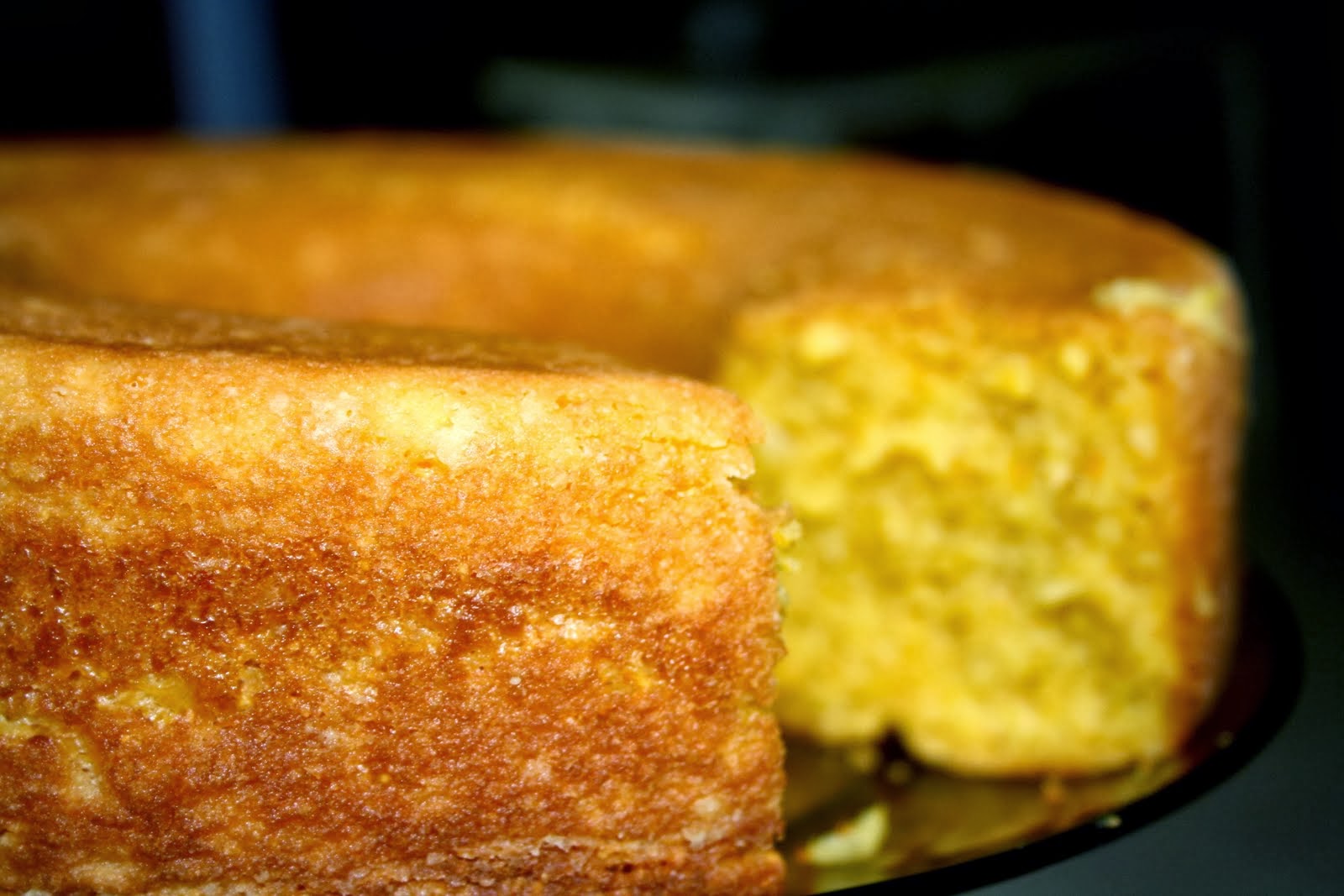 Bolo de fubá com leite de coco