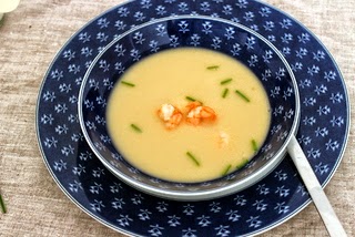 Sopa de grão de bico e gambas / Chickpea and prawn soup