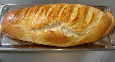 Pão recheado com prestígio de microondas (Sorteio da Mococa)