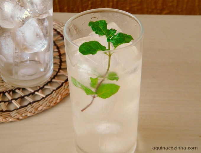 Drink de Verão (Não Alcoólico) – Limão e Gengibre