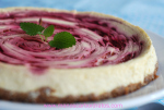 Cheesecake marmorizado – Sobremesa lowcarb com limão, framboesa e avelã