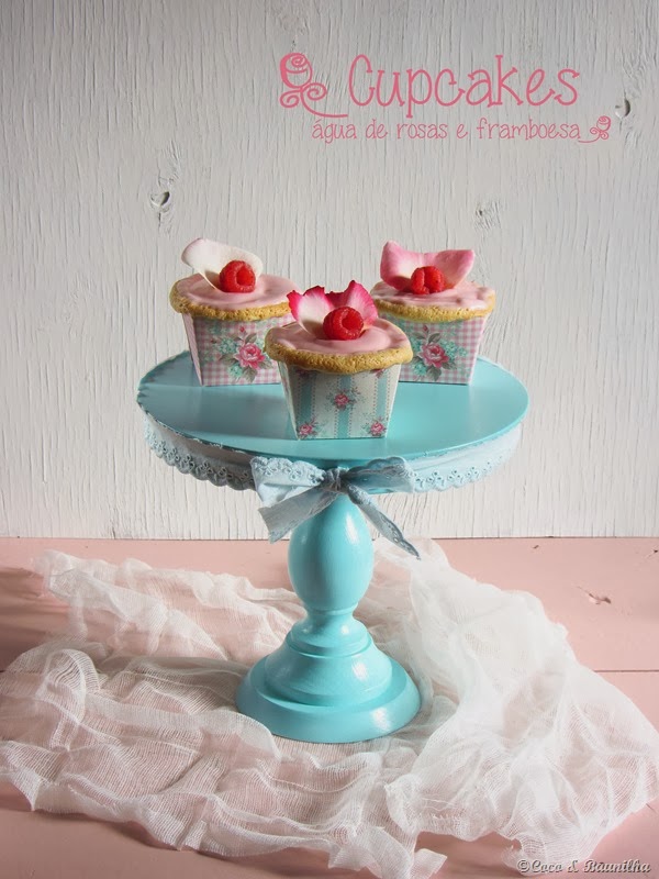 Cupcakes de água de rosas e framboesa… e um novo projeto!
