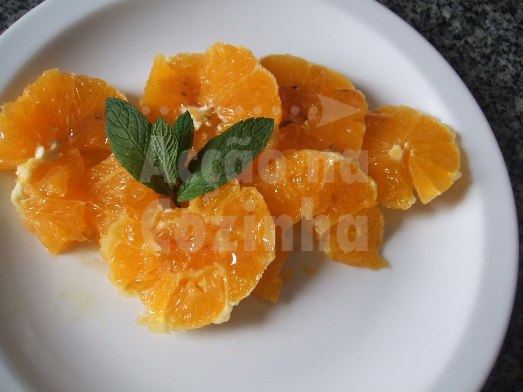 Sobremesa fresca de laranja
