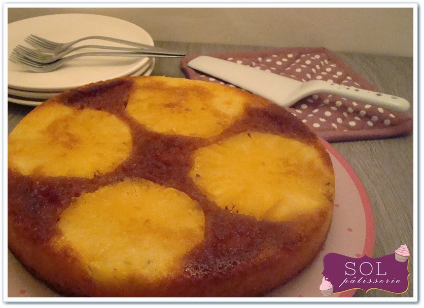 Gâteau renversé à l'ananas - Bolo invertido de abacaxi