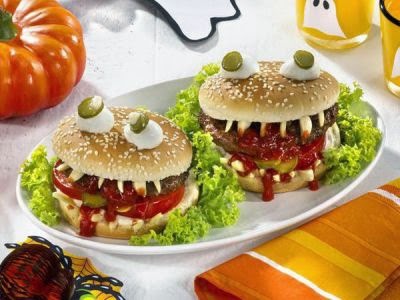Hambúrguer-vampiro de Halloween