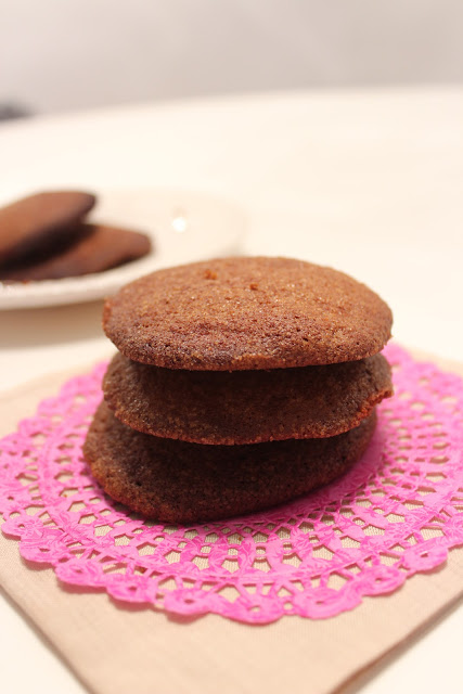 Sugar-topped molasses spice cookies