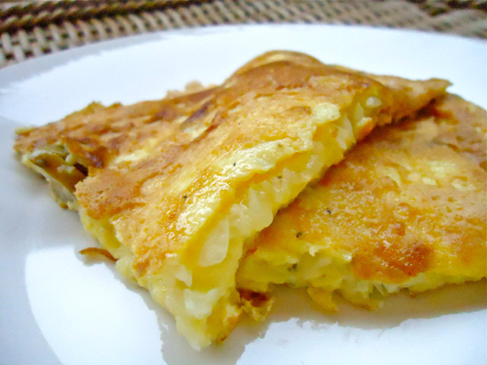 Omelete de Cebola ao Estragão e Alecrim
