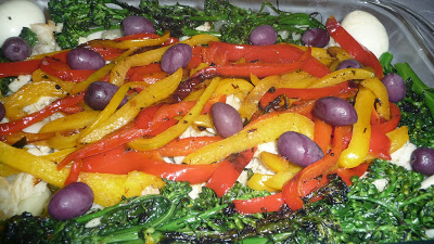 Bacalhau com vegetais e legumes no azeite
