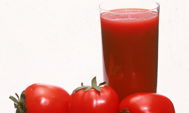 Suco de tomate previne câncer de próstata