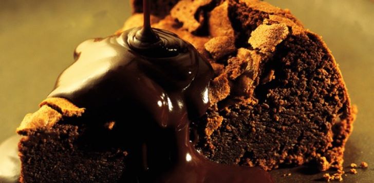 Torta cremosa de chocolate