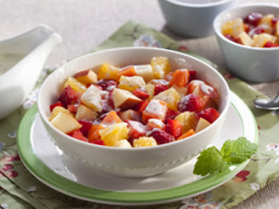 Salada de Frutas com Iogurte e Aveia