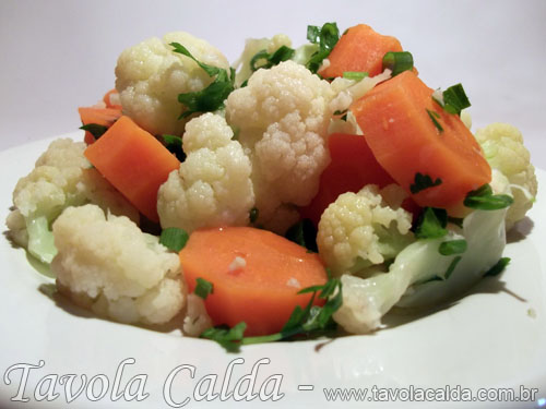 Salada de Couve-Flor com Cenoura