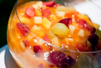 Salada de Frutas com Suco de Manga (vegana)
