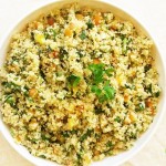 Salada de quinoa com hortelã