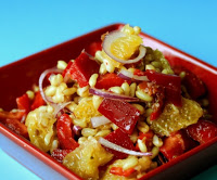 Salada de Trigo com Laranja, Pimentão e Tomate Seco (vegana)