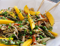 Salada Oriental com Óleo de Gergelim (vegana)