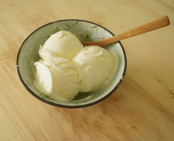 sorvete de limão siciliano (estilo filadélfia)