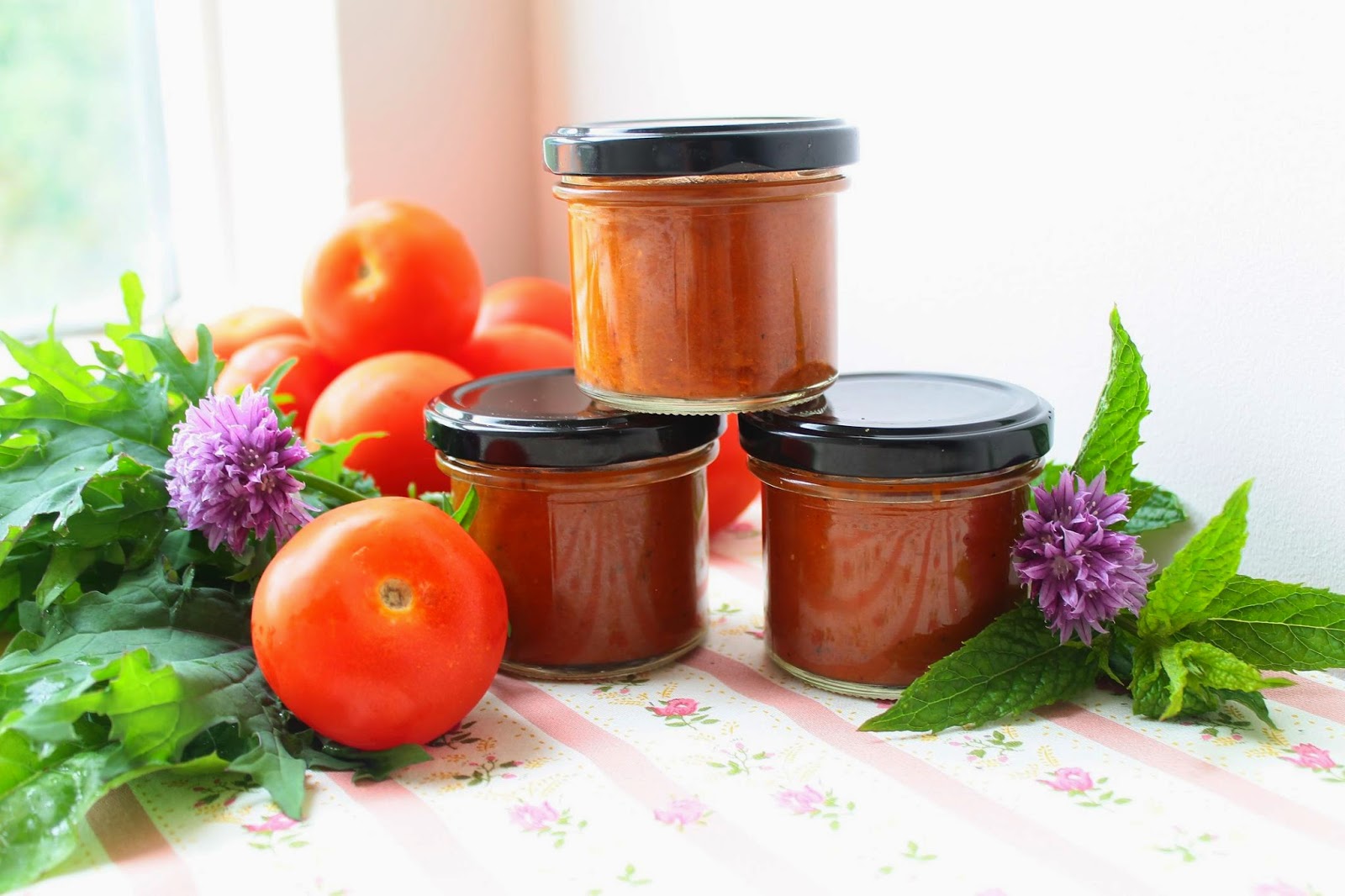 Molho de tomate assado para conservar - Roasted tomato sauce for canning